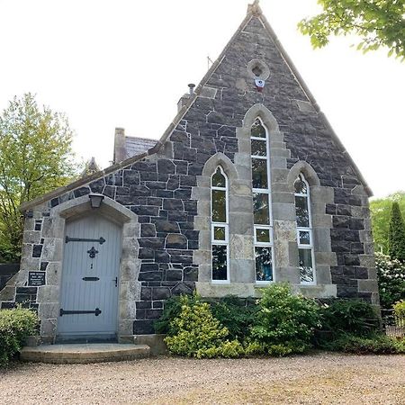Вилла Old Schoolhouse, Galgorm Экстерьер фото